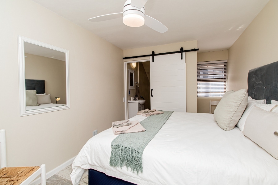 4 Bedroom Property for Sale in Upper Main Street Western Cape